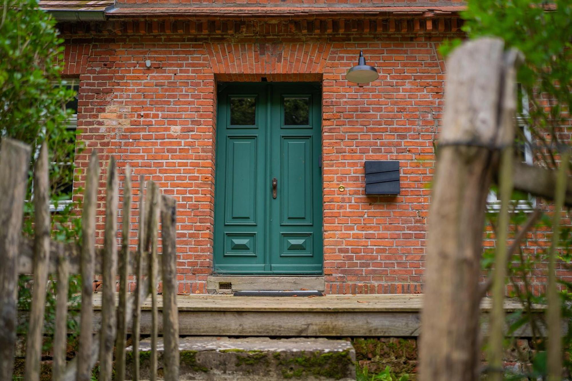 Wald- Und Seeidyll Im Historischen Forsthaus Neuruppin Bagian luar foto