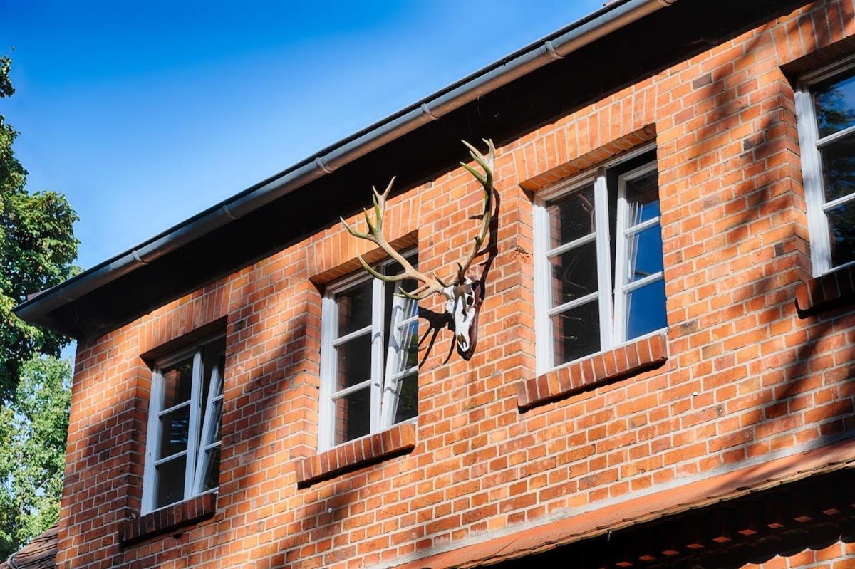 Wald- Und Seeidyll Im Historischen Forsthaus Neuruppin Bagian luar foto